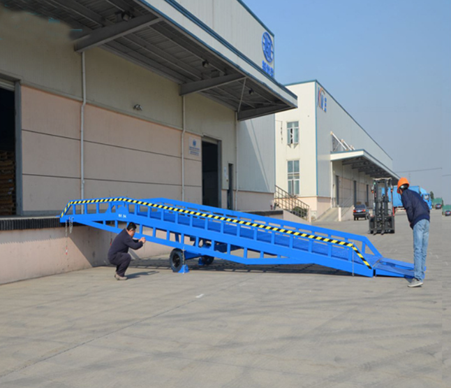 宜昌移动式登车桥应用